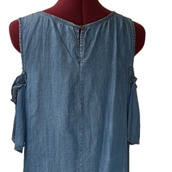 LC Lauren Conrad Blue Chambray Ruffled Pintuck Cold Shoulder Top Size XL NWOT - Picture 8 of 11
